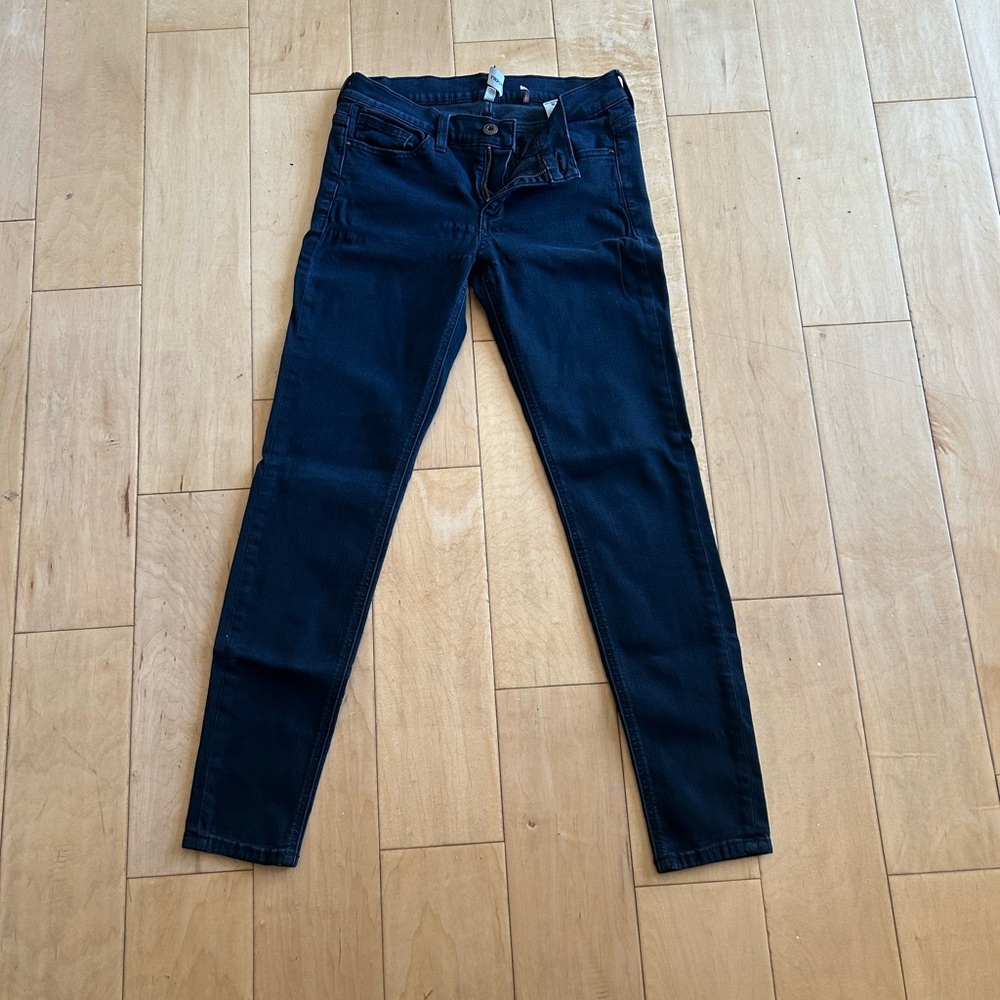 Sneak Peek Jeans. Size 7 Juniors